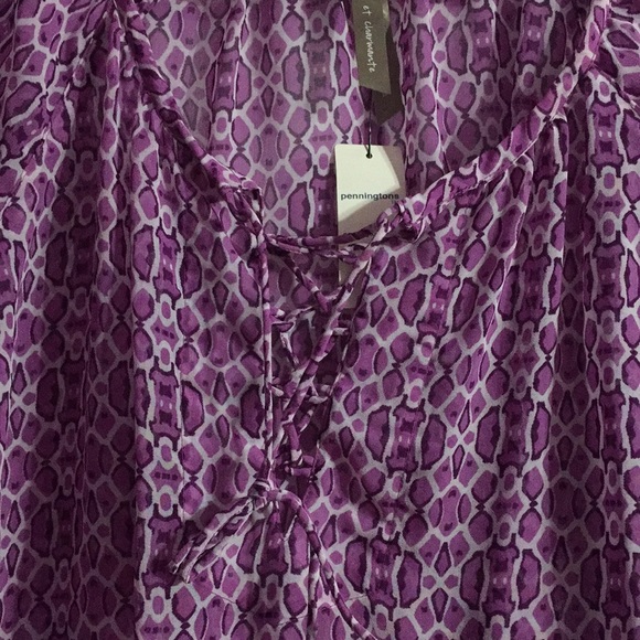 Beautiful Purple Blouse - Picture 3 of 4